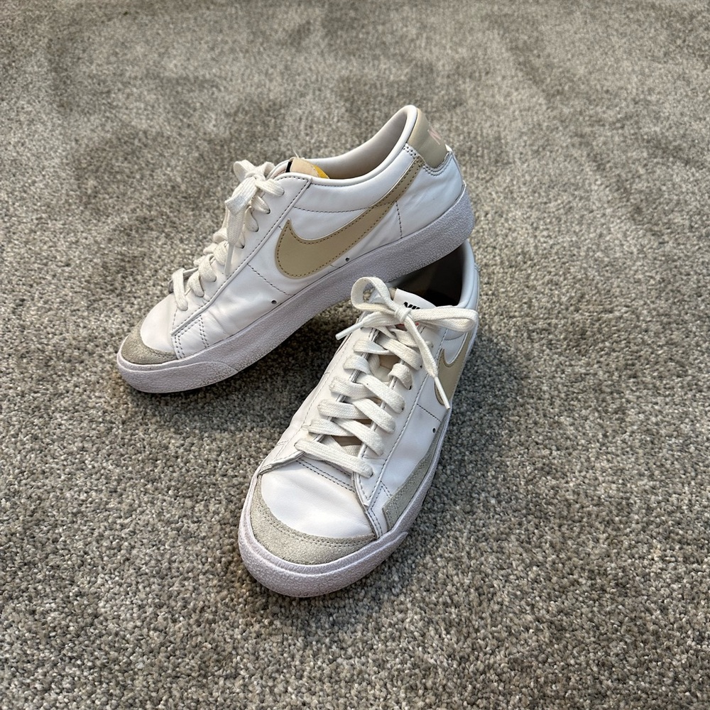 Nike Blazers Low